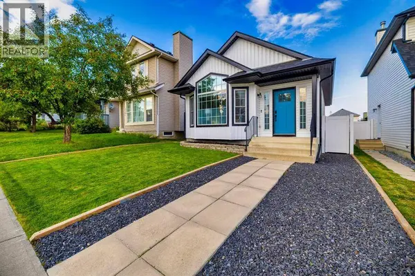 1105 Country Hills Circle NW, Calgary, AB T3K4W9