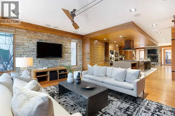 738 Crescent Road NW, Calgary, AB T2M4A7