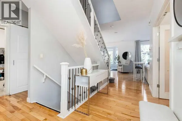8631 Wentworth Drive SW, Calgary, AB T3H5K2