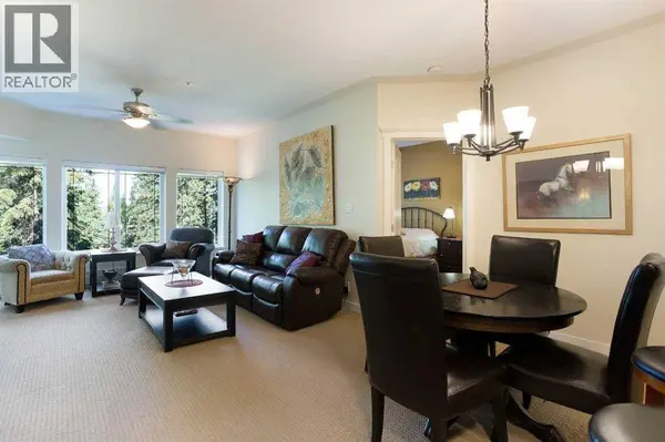 405, 10 Discovery Ridge Close SW, Calgary, AB T3H5X3