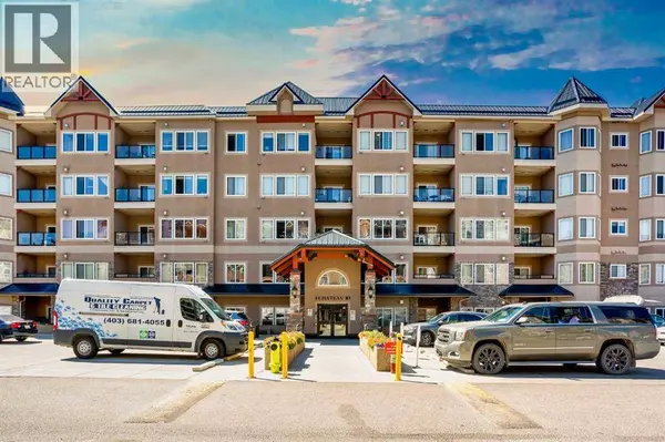 405, 10 Discovery Ridge Close SW, Calgary, AB T3H5X3