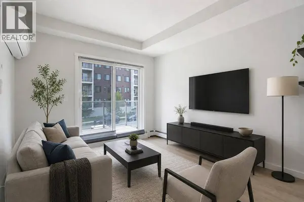 206, 71 Shawnee Common SW, Calgary, AB T2Y0R2