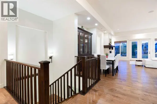 23 Cranbrook Way SE, Calgary, AB T3M1S5