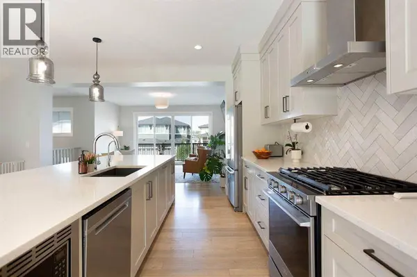 290 Sage Meadows Green NW, Calgary, AB T3P0X5