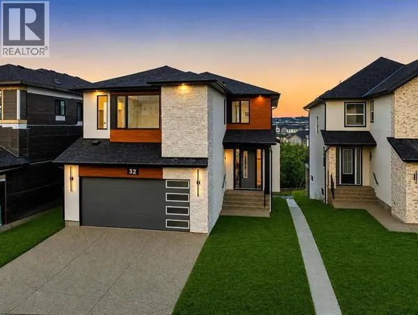 32 Spring Creek Point SW, Calgary, AB T3H6J4