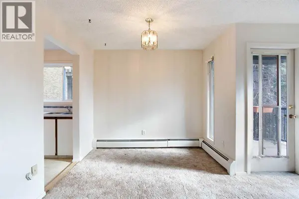624 2 AVE NW #5, Calgary, AB T2N0E1