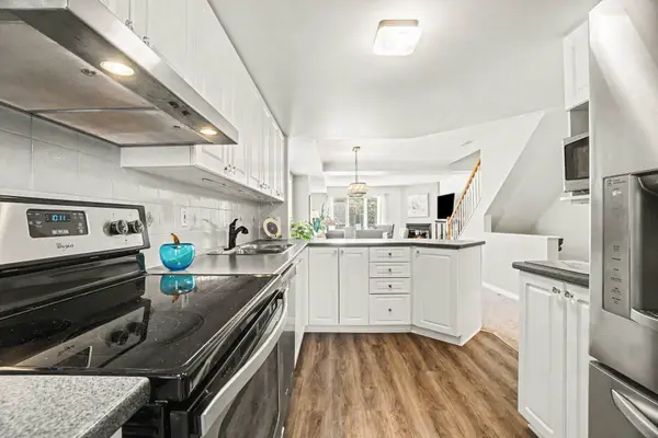 2220 Bois-Vert PL, Orleans - Cumberland And Area, ON K4A 4T7