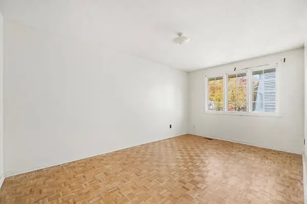 2300 Ogilvie RD #20, Beacon Hill North - South And Area, ON K1J 7X8