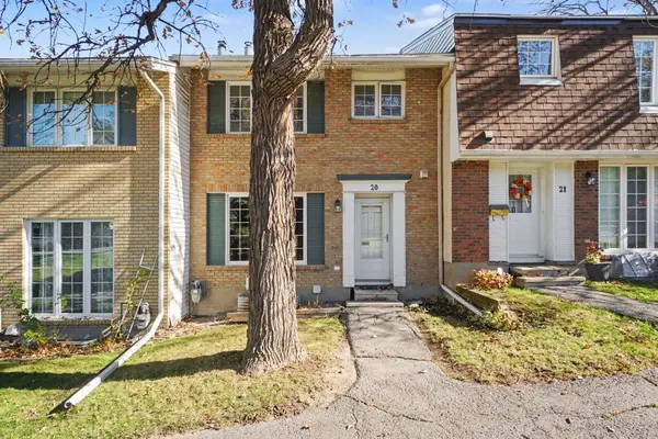 2300 Ogilvie RD #20, Beacon Hill North - South And Area, ON K1J 7X8