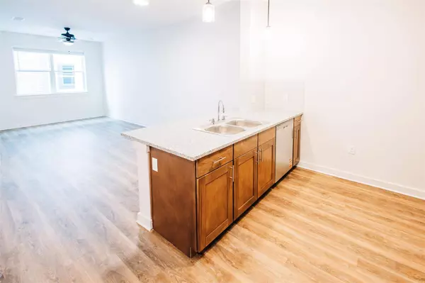 7051 Meadow Lake BLVD #8203, Austin, TX 78744