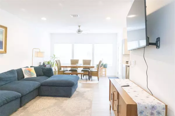 12500 Lamppost LN #16, Austin, TX 78727