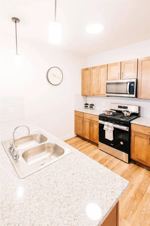 7051 Meadow Lake BLVD #9302, Austin, TX 78744
