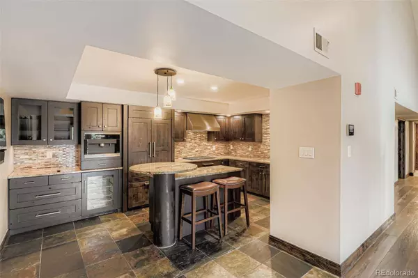 4605 S Yosemite ST #304, Denver, CO 80237