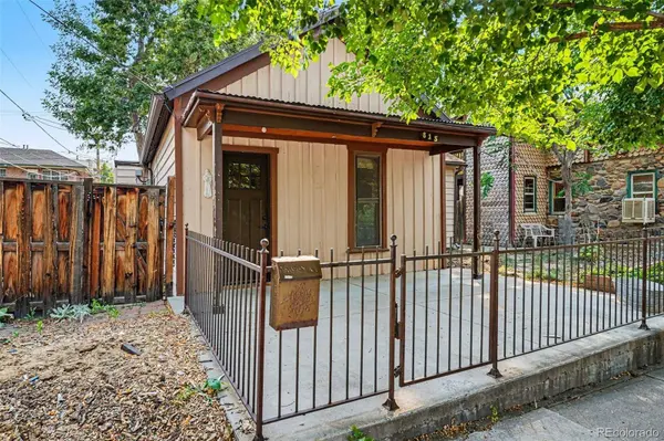 815 Arapahoe ST, Golden, CO 80401