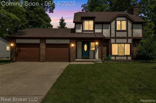 1932 Pageant Way, Delhi Charter Twp, MI 48842