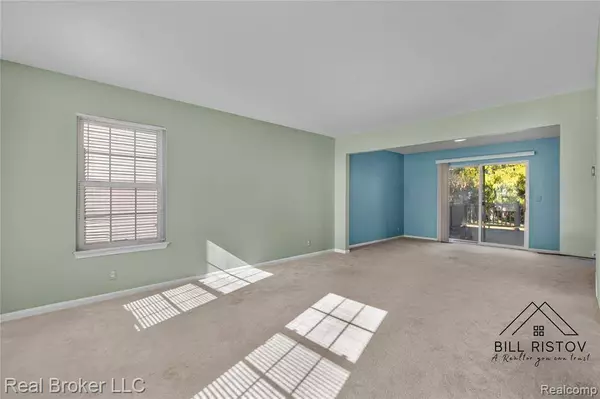 423 Dewey Street, Royal Oak, MI 48067