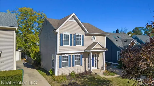 423 Dewey Street, Royal Oak, MI 48067