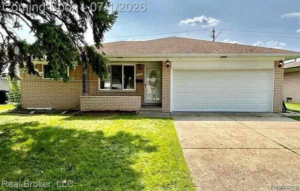 11304 Hemlock DR, Sterling Heights, MI 48312