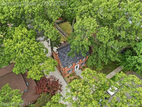 446 W Drayton ST, Ferndale, MI 48220