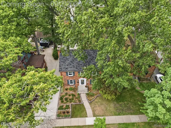 446 W Drayton ST, Ferndale, MI 48220
