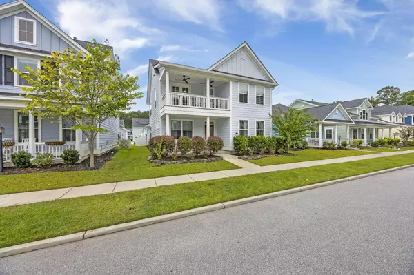 212 Angelica Ave, Summerville, SC 29483