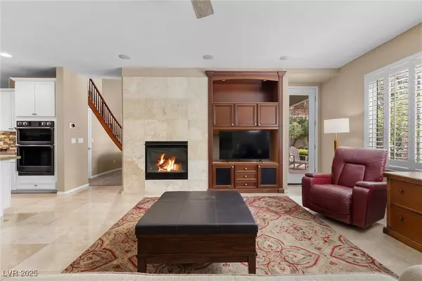 9453 Canyon Hollow Avenue, Las Vegas, NV 89149