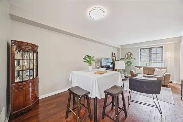 26 Crockett PL, Clarington, ON L1C 5P4