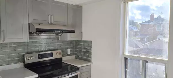 240 Ritson RD S, Oshawa, ON L1H 5H7