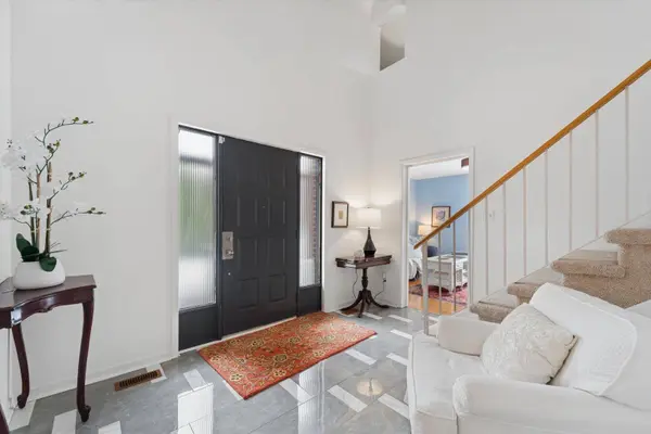 1449 Champlain DR, Peterborough, ON K9L 1N3