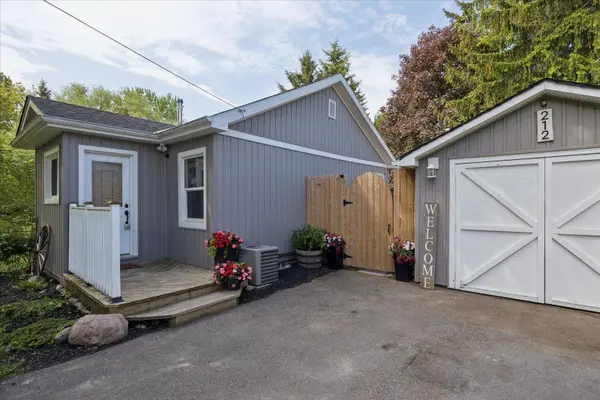 212 Mill ST N, Clarington, ON L1B 1J3