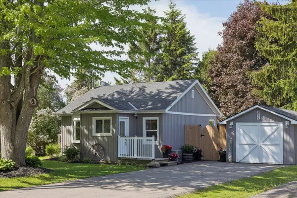 212 Mill ST N, Clarington, ON L1B 1J3