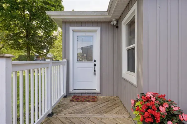 212 Mill ST N, Clarington, ON L1B 1J3