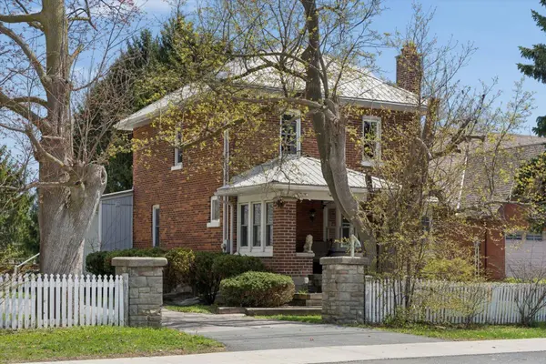 89 Rose Glen RD N, Port Hope, ON L1A 3V6
