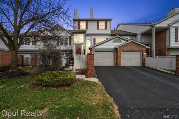 49714 Draper CIR #87, Plymouth Charter Township, MI 48170