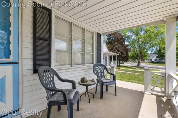 23034 Madison ST, Dearborn, MI 48124