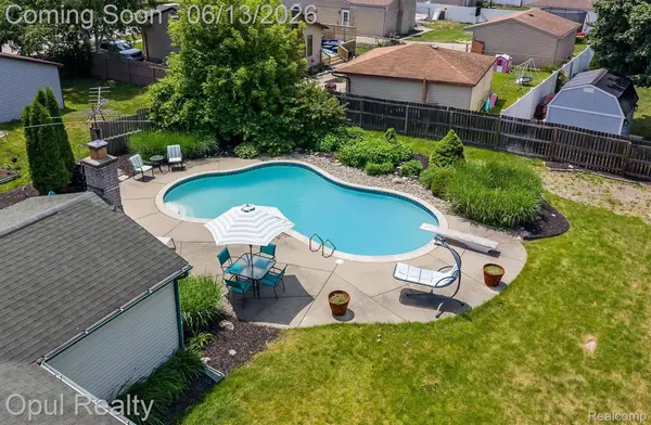 1218 Barchester ST, Westland, MI 48186