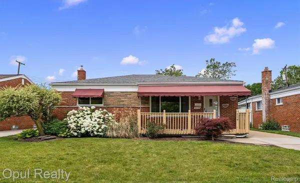 7799 Gary AVE, Westland, MI 48185