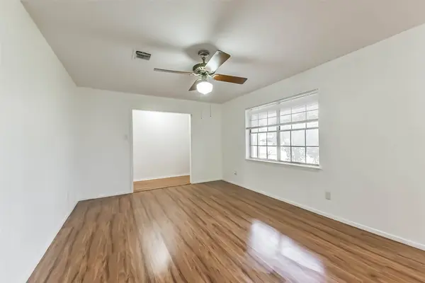 822 N Kaufman DR, Deer Park, TX 77536