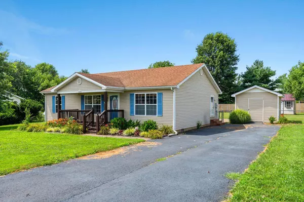 52 Meadow Lane, Hustonville, KY 40437