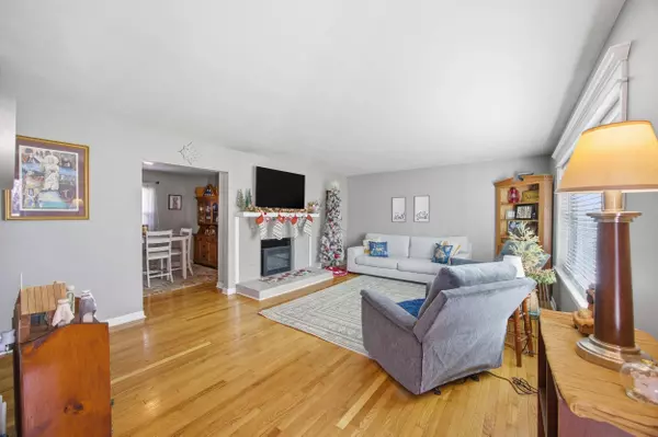 385 Main Street, Salvisa, KY 40372