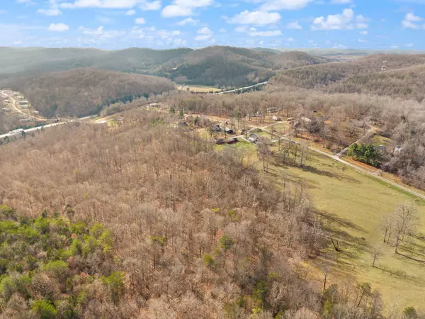 305 Lone Oak Road, Mt Vernon, KY 40456