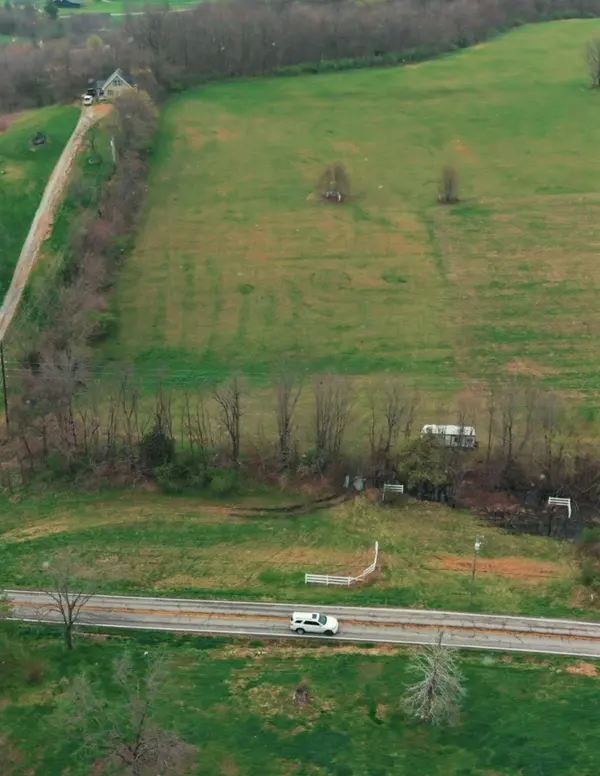 6377 Alum Springs Road, Danville, KY 40422