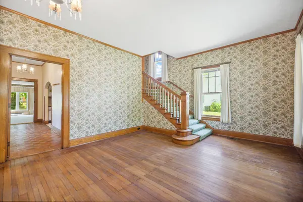 285 W Main Street, Mt Vernon, KY 40456