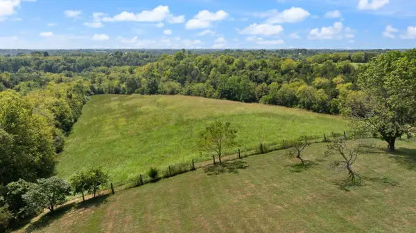 340 Henry Robinson Road, Harrodsburg, KY 40330