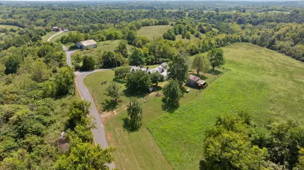 340 Henry Robinson Road, Harrodsburg, KY 40330