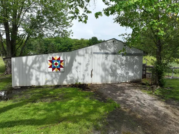 3507 Starling Rd, Bethel, OH 45106