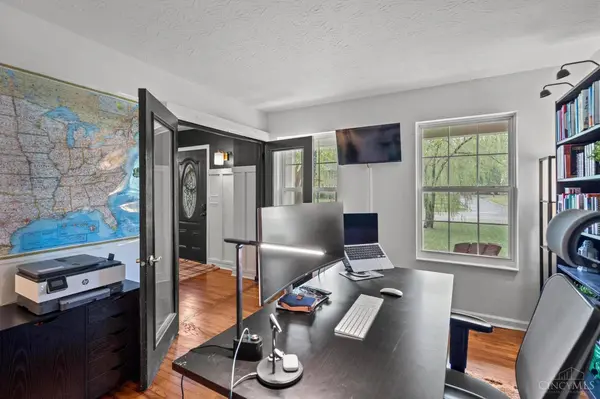 3472 Winter Holly Dr, Amelia, OH 45102