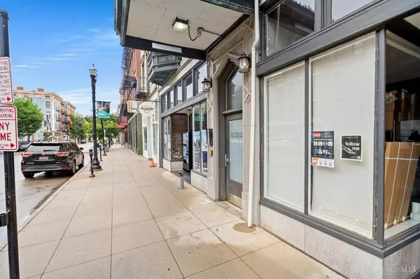 1202 Main St #1, Cincinnati, OH 45202