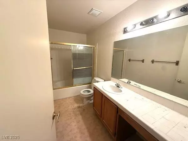 7570 W Flamingo RD #202, Las Vegas, NV 89147