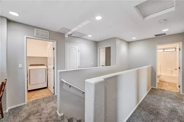 7704 Lots Hills DR, Las Vegas, NV 89179